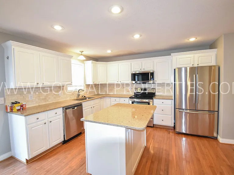 4373 Ashley Park Dr — Photo 5
