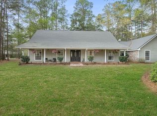30301 Spring Hill Dr, Lacombe, LA 70445