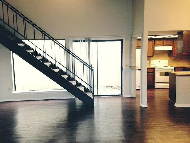 6111 Gaelic Glen Dr — Photo 1