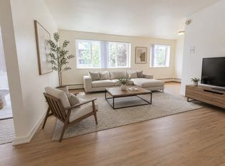 Dahlia Apartments in Hale neighborhood, Denver, CO 80220