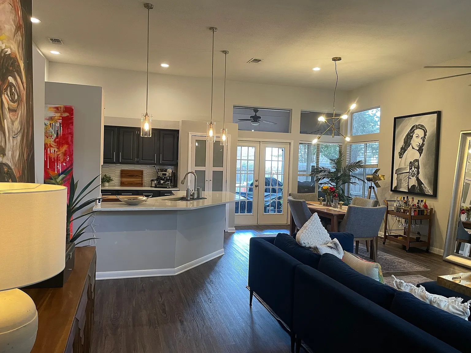 3 bed, 1422 sqft, $2,191 — Photo 4