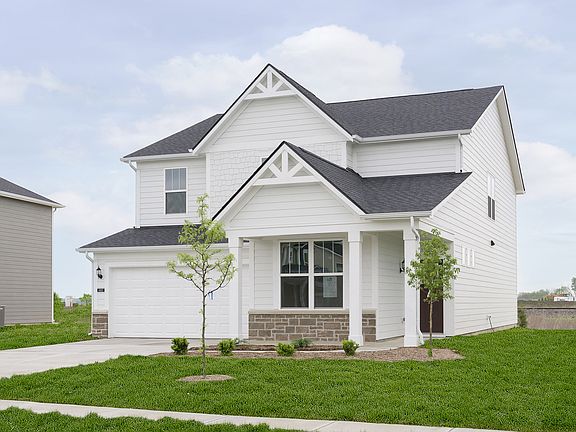 2nd image of 6913 Hornbeam Cir