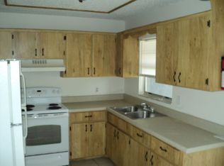 320 E Phoenix St, Lake Placid, FL 33852