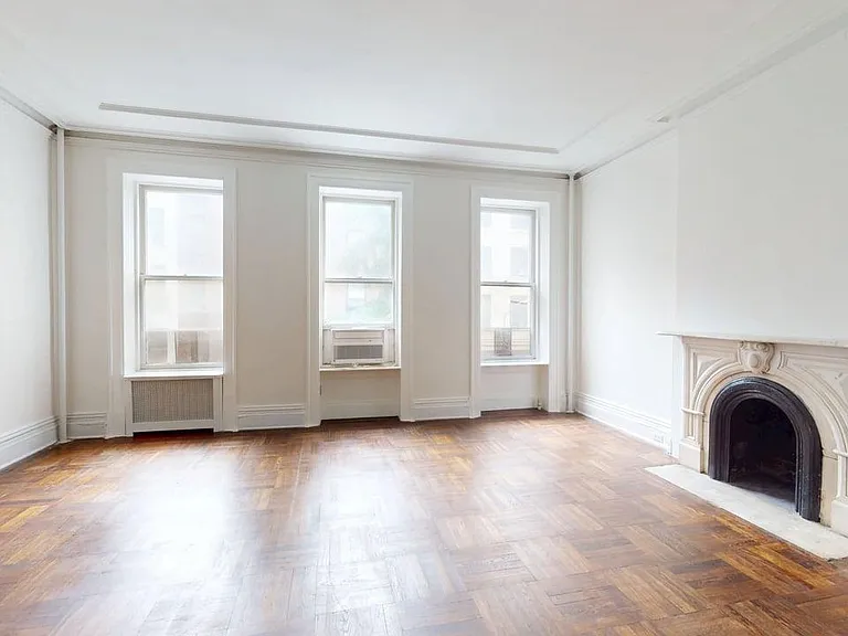 154 E 37th St #3F — Photo 7