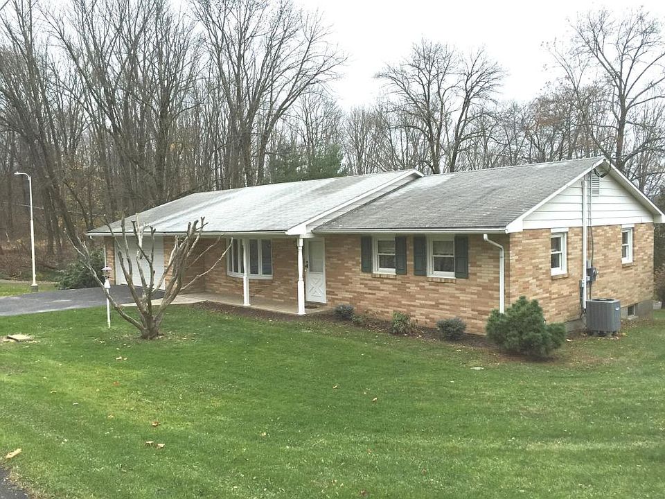 1st image of 1136 Hillside Ave
