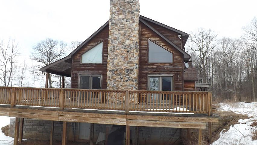 1st image of 200 Winchester Ln