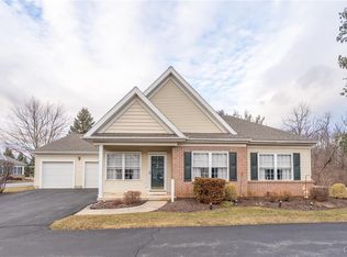 4697 Blue Grass Ln, Macungie, PA 18062