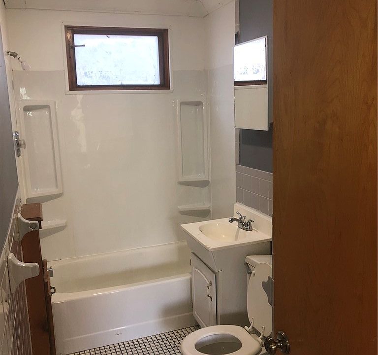 300 Helen St Syracuse, NY, 13203 Apartments for Rent Zillow