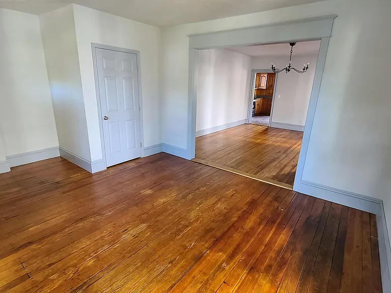 3213 Walnut St — Photo 9