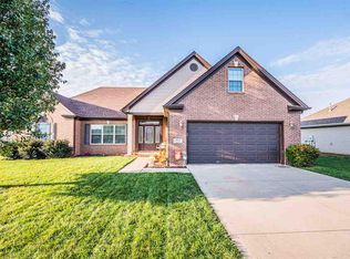 418 Kempton Ln, Bowling Green, KY 42104