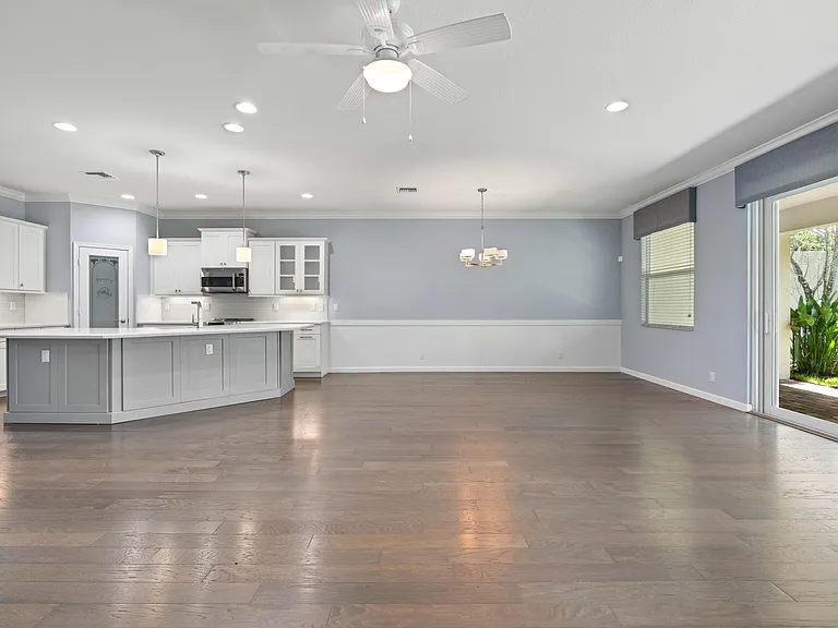 7018 Limestone Cay Rd — Photo 39