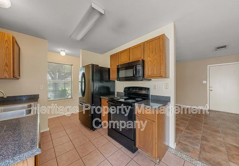 7522 Yellow Sand Dr — Photo 12