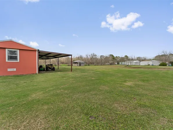 477 County Road 4902, Dayton, TX 77535