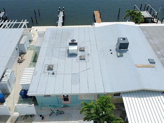 4th image of 23 Seaside Ct