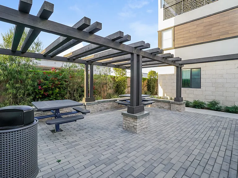 2117 Copper Walk — Photo 23