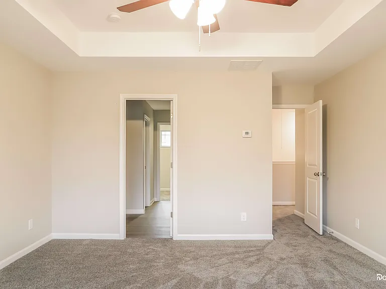 7105 Creeksong Dr — Photo 7