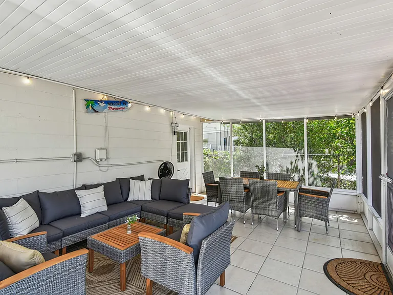 8611 Driftwood Dr — Photo 55