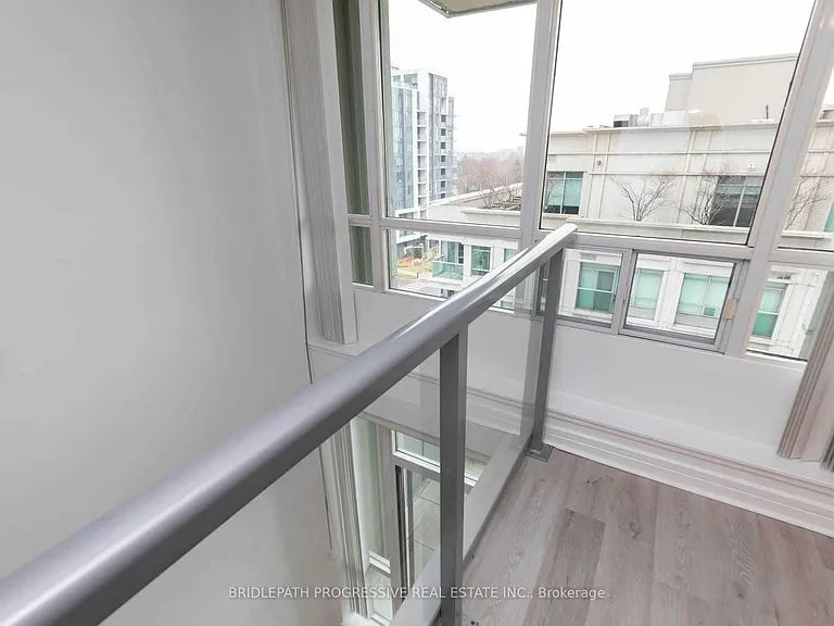 1 Avondale Ave #506 — Photo 27