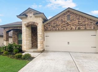 172 Onna St, Taylor, TX 76574