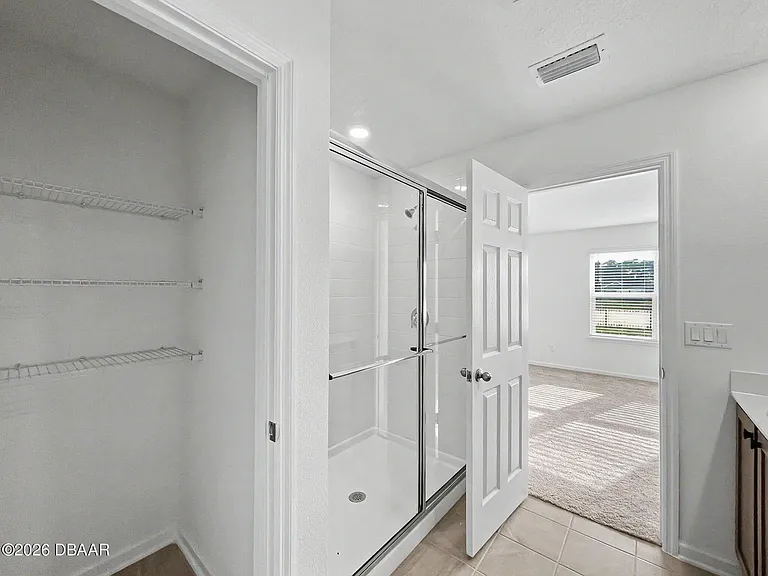 55 Signet Cir — Photo 7
