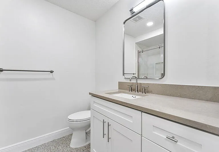 9180 Pine Springs Dr — Photo 22