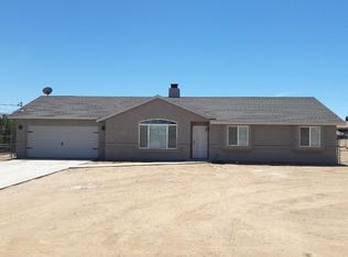 16185 Grevillea St, Hesperia, CA 92345