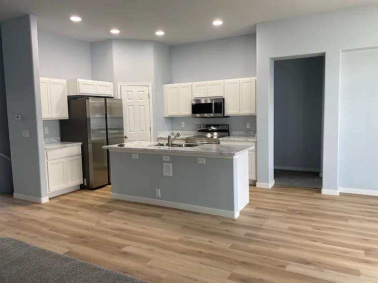 7557 McClellan Rd — Photo 3