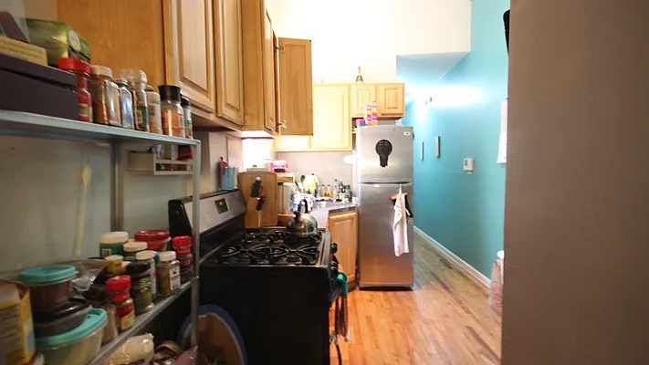 Rented by Nooklyn NYC LLC | media 4