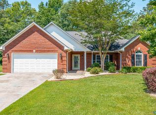 110 Josiah Cir, Centre, AL 35960