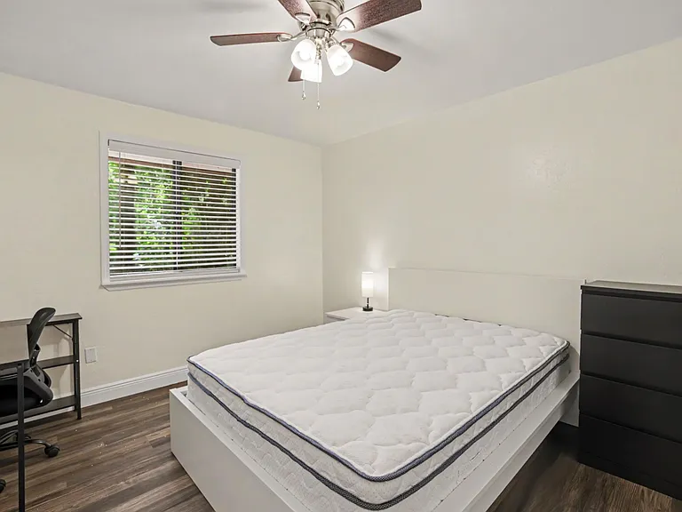 1830 Myrick Rd — Photo 34