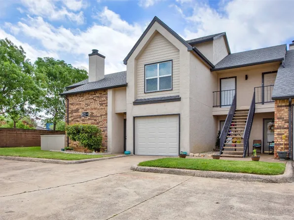 821 W Harwood Rd APT A, Hurst, TX 76054