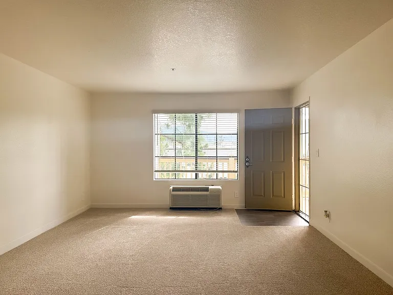 Pebblecreek Apartments — Photo 21