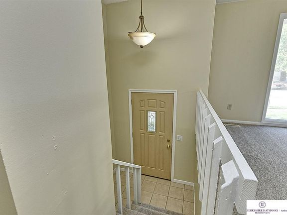4th image of 15206 Westchester Dr