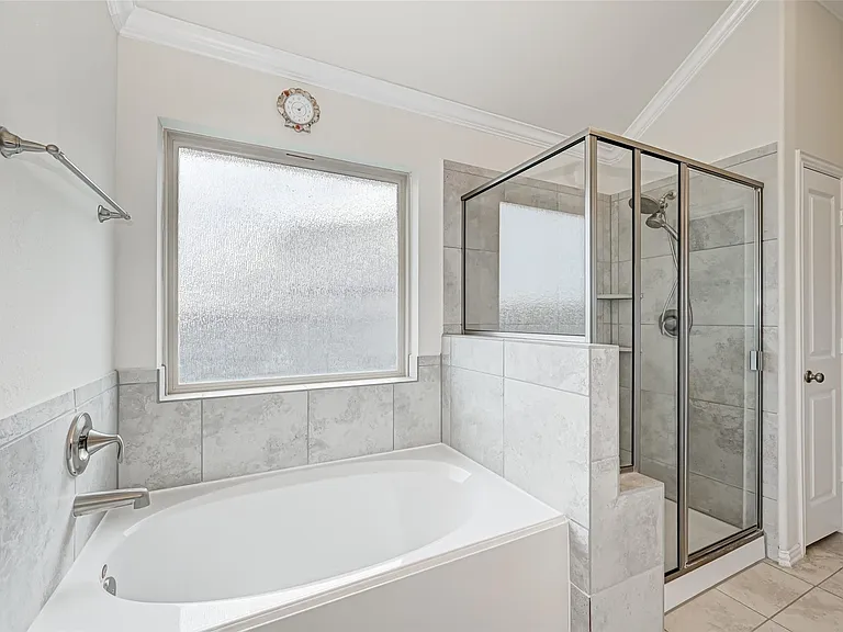 1003 Grey Dusk Ct — Photo 21