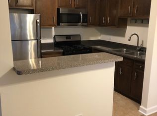 3531 Central Rd UNIT 303, Glenview, IL 60025