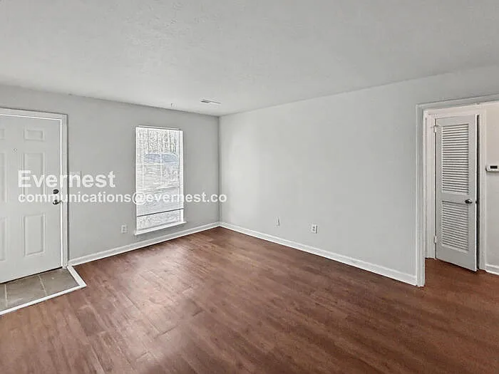 248 Fox Glen Rd NW #B — Photo 5
