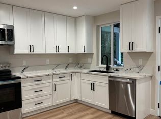 7113 Pine View Dr #B, Folsom, CA 95630