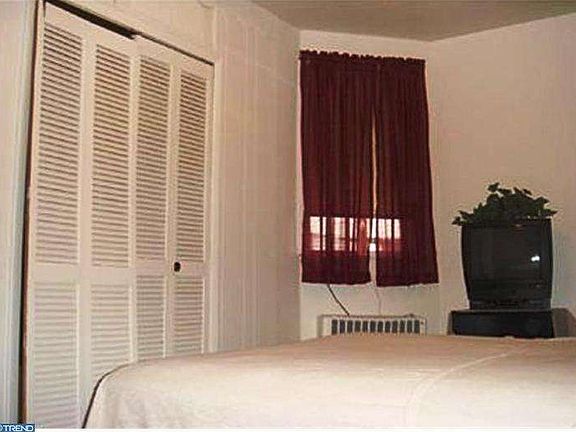 Bedroom - Main