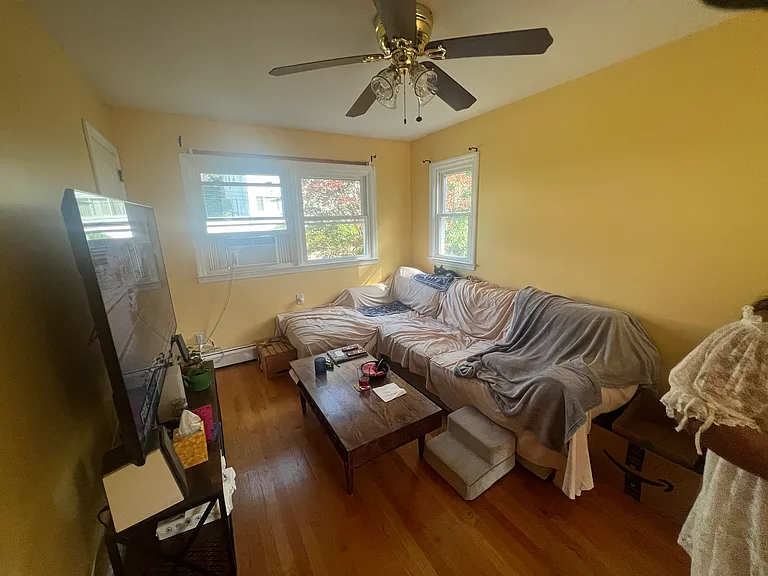 218 Gordon Ave #1 — Photo 10