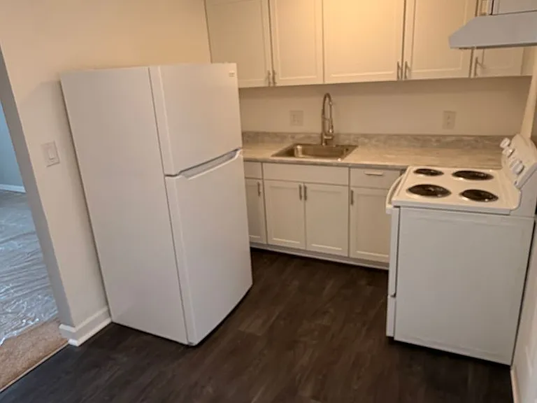 4128 Firwood Ln — Photo 3