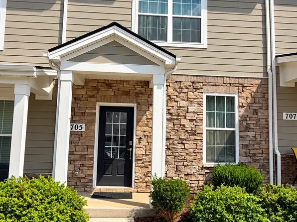 705 Dallas Dr, Columbia, TN 38401