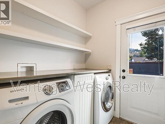 5th image of 5308 Upper Mission Dr