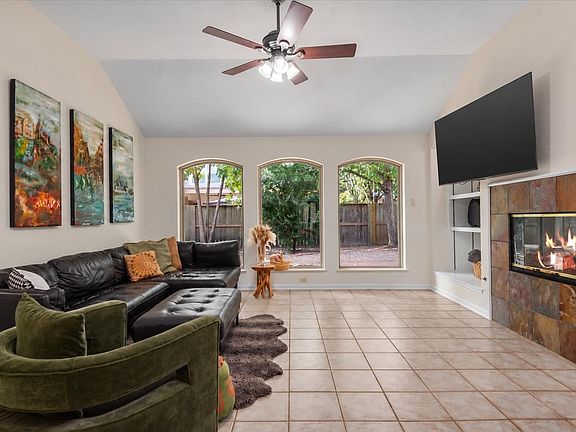 3rd image of 1103 Compass Cove Cir
