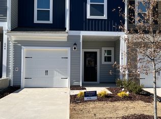 650 Rolling Fields Dr, Graham, NC 27253