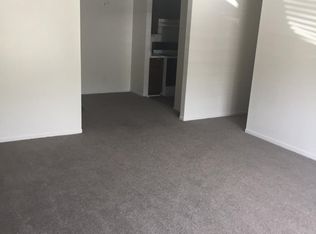 61225 Eleven Mile Rd, South Lyon, MI 48178