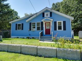 95 Charlton St, Oxford, MA 01540