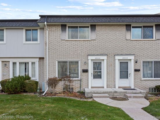 28322 Universal Dr, Warren, MI 48092