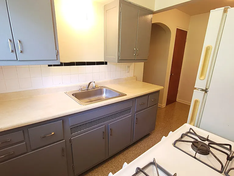 3897 Vine St — Photo 7
