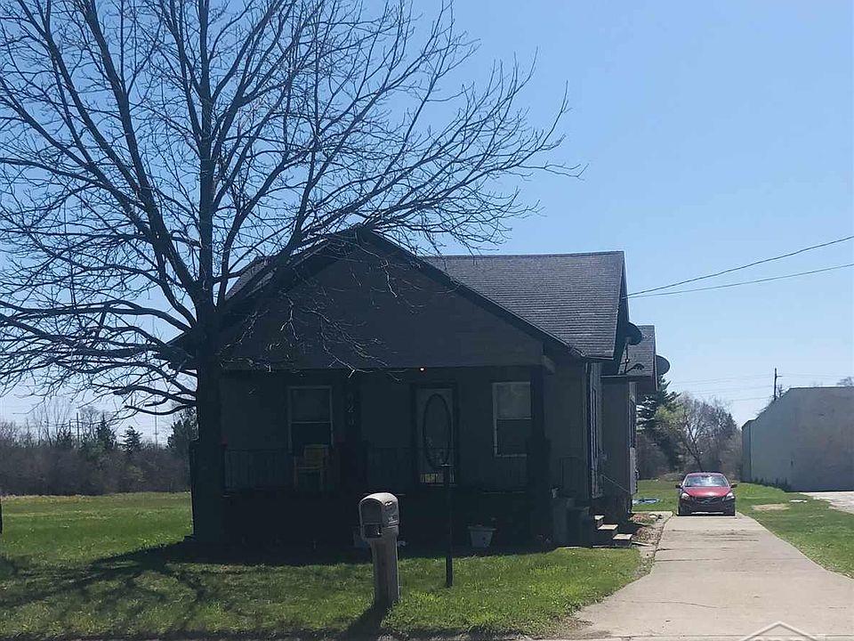 1st image of 2820 Hess Ave