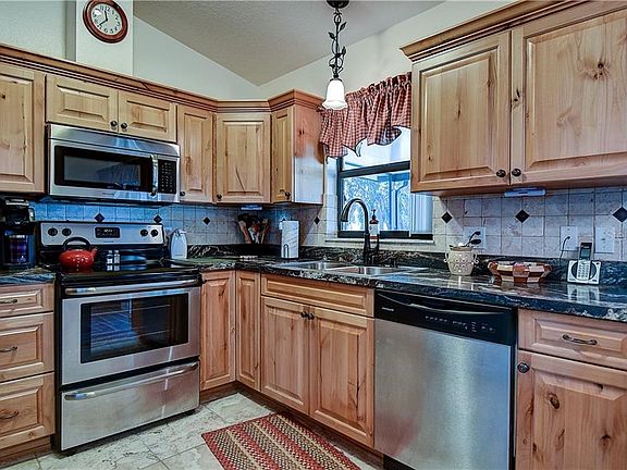 3rd image of 4963 Flamingo Ln
